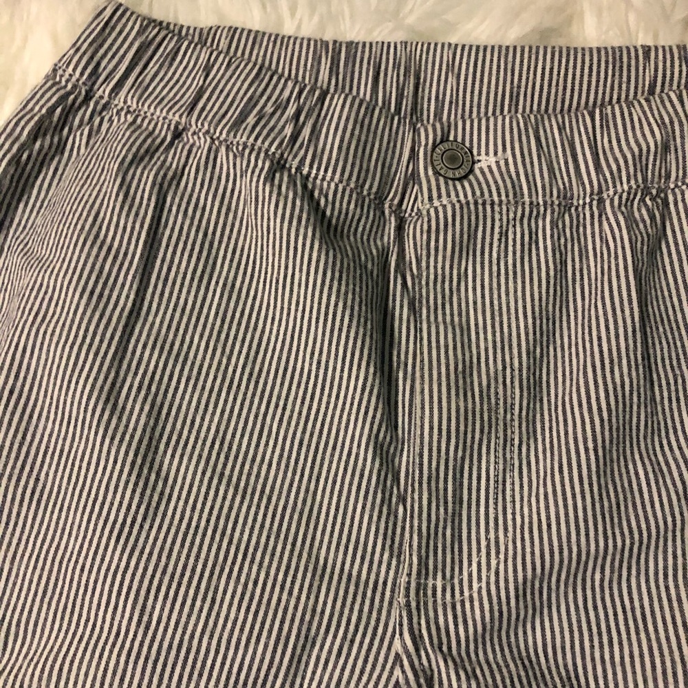Pants - Picture 2 of 4
